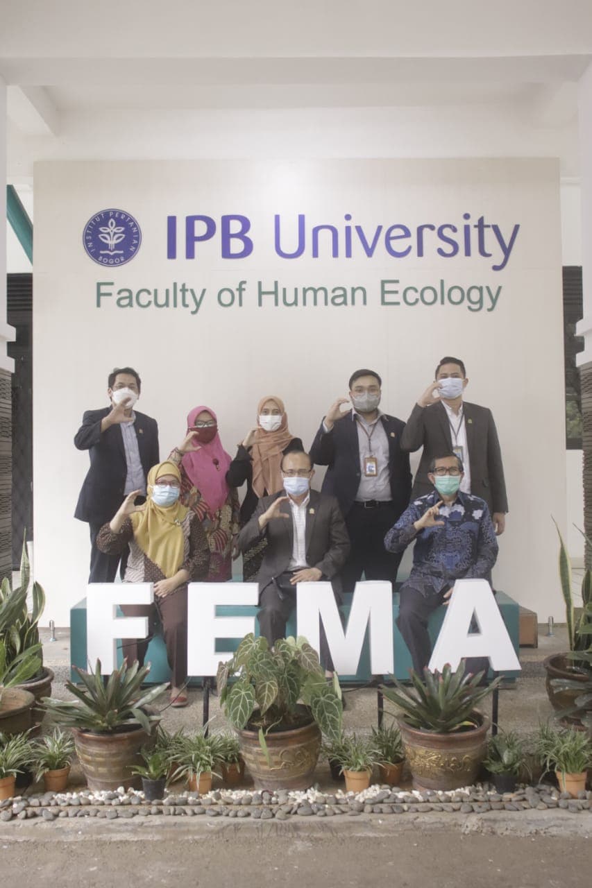 Program Studi IKK IPB University Tandatangani SPK dengan SEAMEO-CECCEP Gelar MBKM Bersama