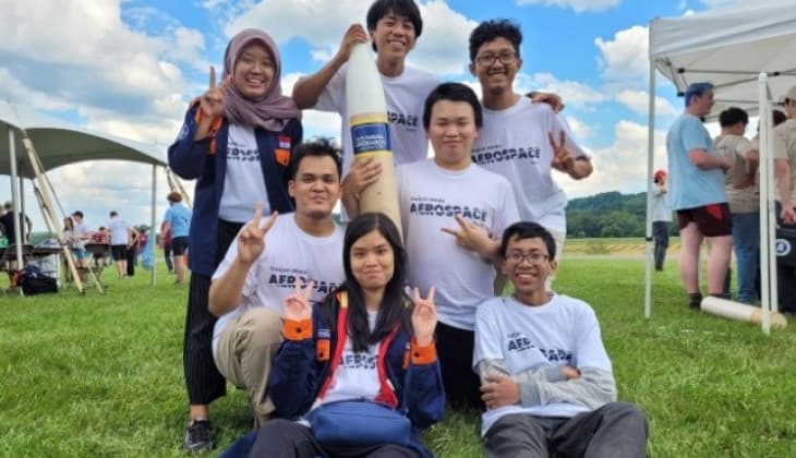 GMAT Unjuk Gigi di Kompetisi CanSat Amerika