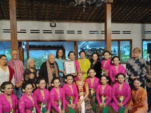 Jurusan Tari FSP ISI Yogyakarta berhasil meraih Rekor Dunia