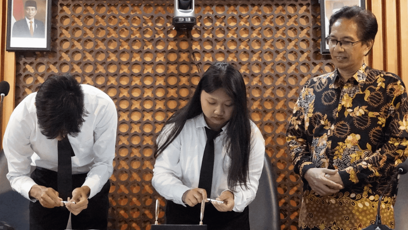 Lewat Dana Abadi, ITS Bagikan Beasiswa untuk Mahasiswanya