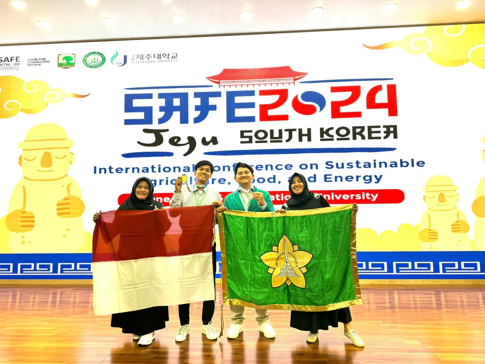 Mahasiswa USK Raih Emas pada Kompetisi Produk Inovasi di Korsel