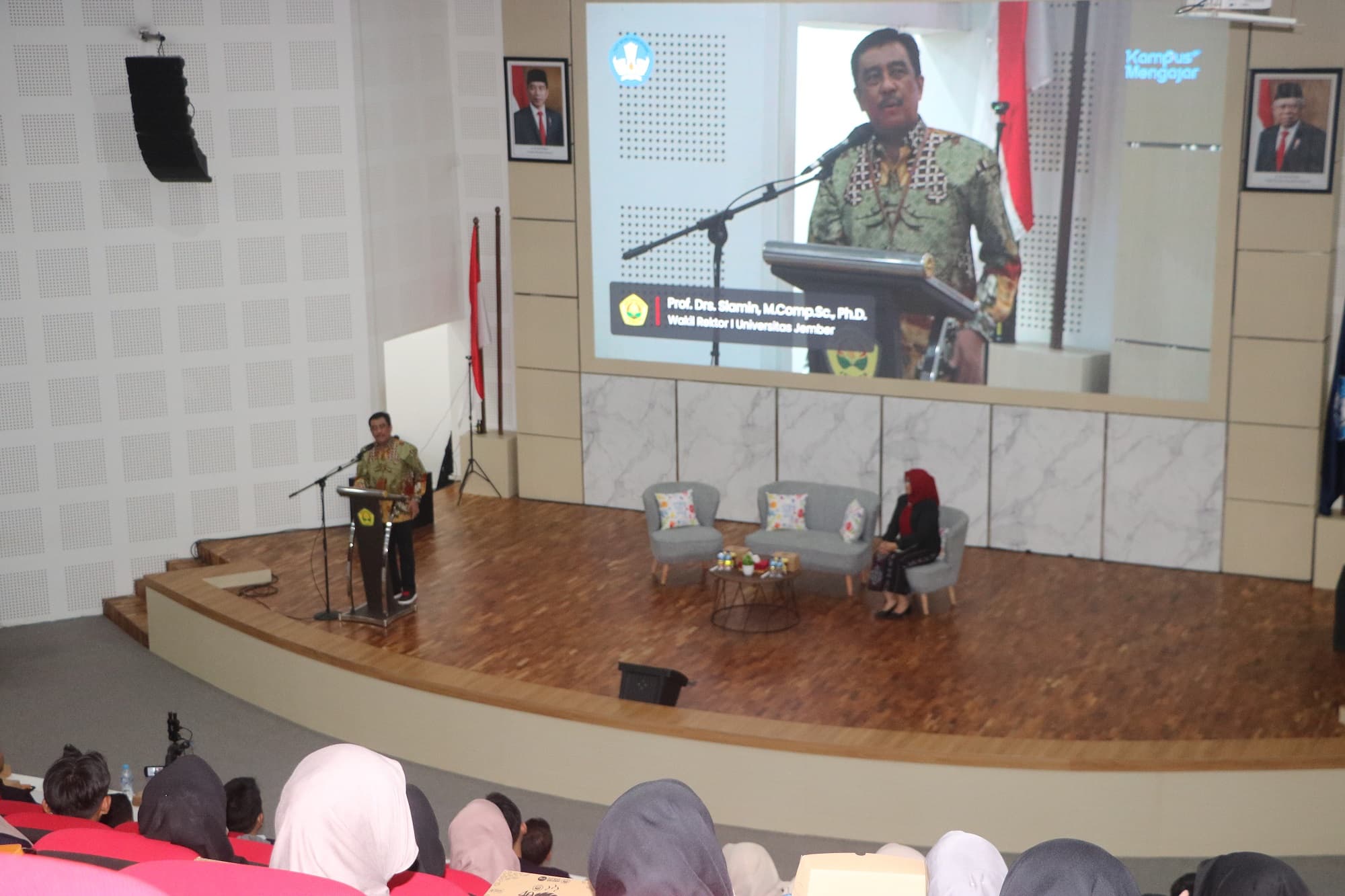 182 Mahasiswa Universitas Jember Ikuti Program Kampus Mengajar Angkatan 8