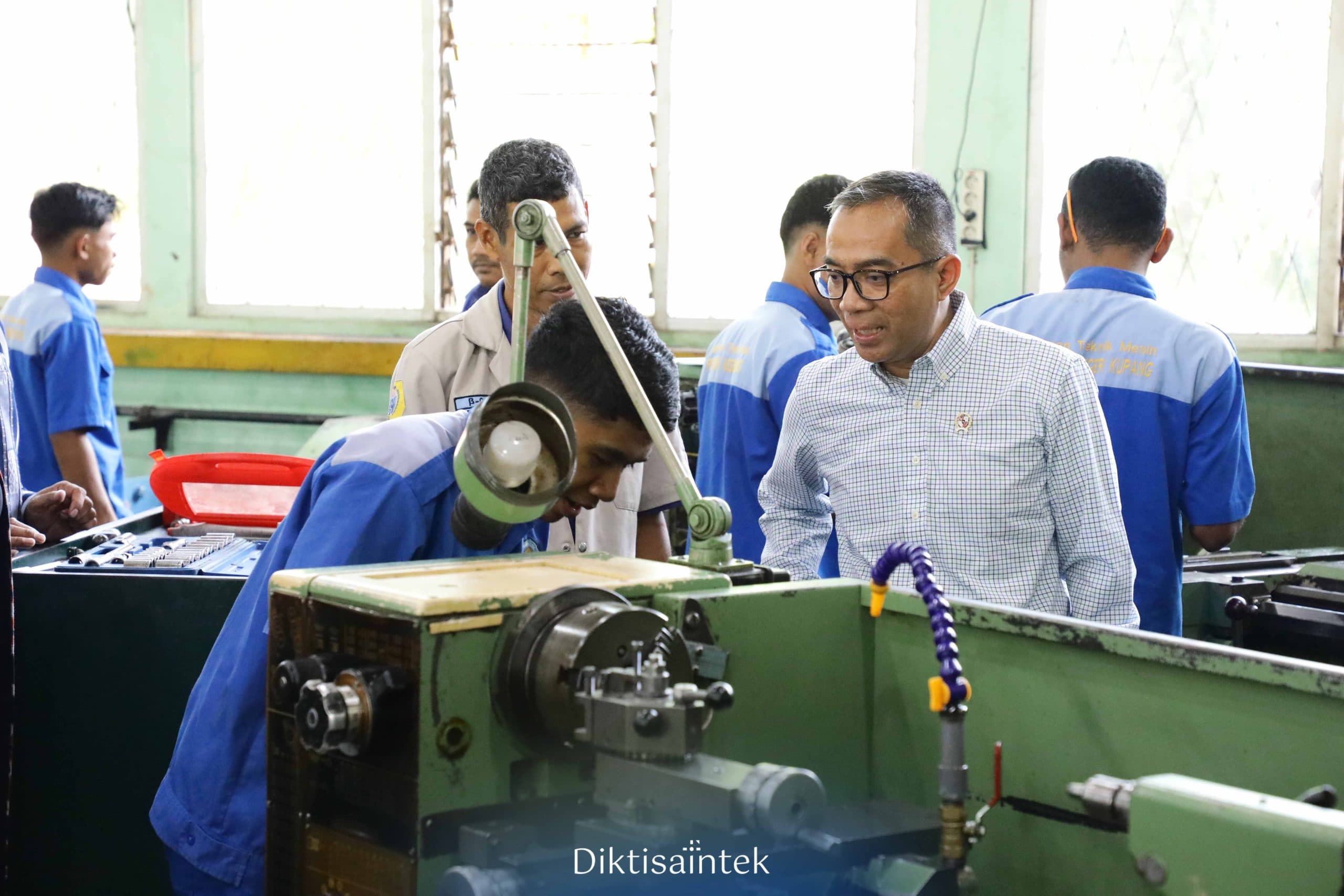 Mendiktisaintek Kunjungi Politeknik Negeri Kupang: Dorong Semangat Kampus Berdampak