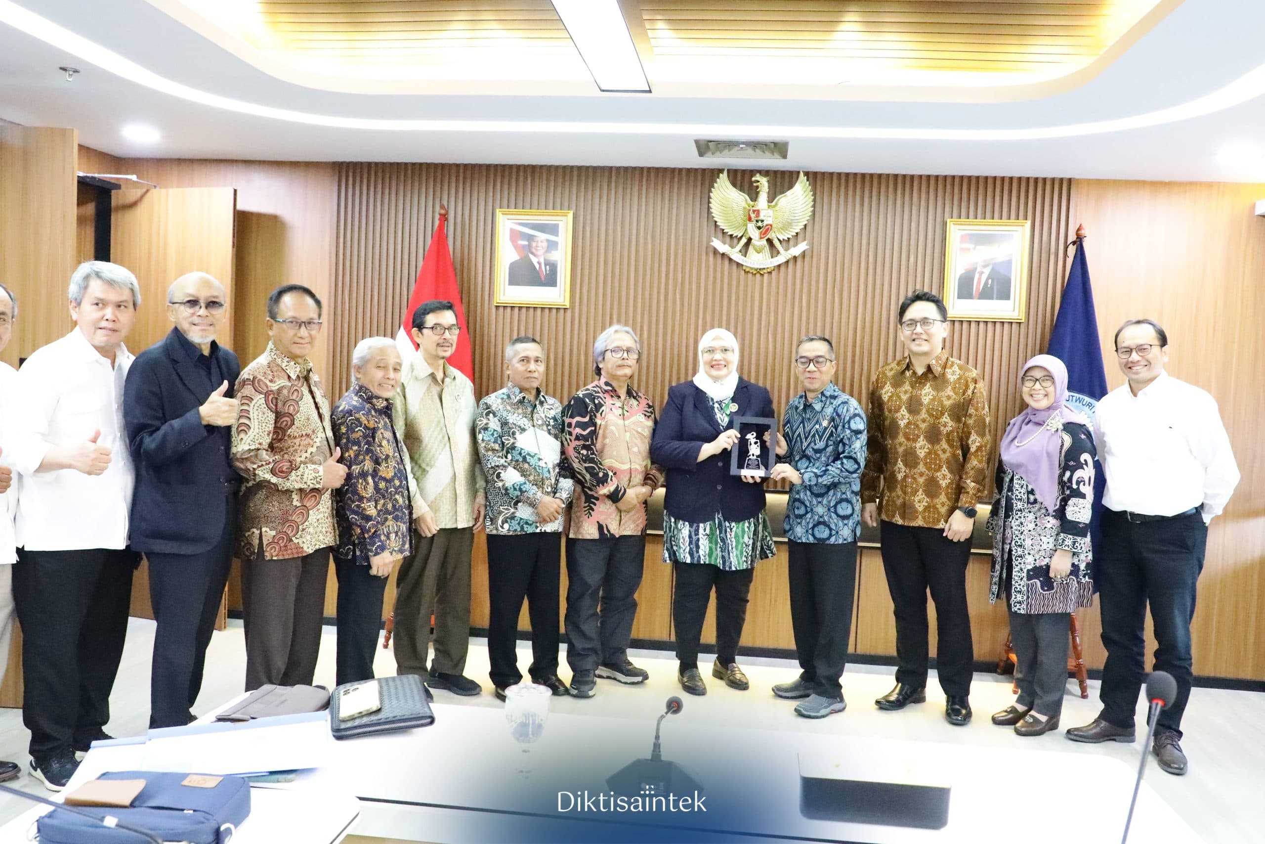 Mendiktisaintek Tegaskan Komitmen Penguatan SDM dan Riset Energi dalam Audiensi dengan Dewan Energi Nasional