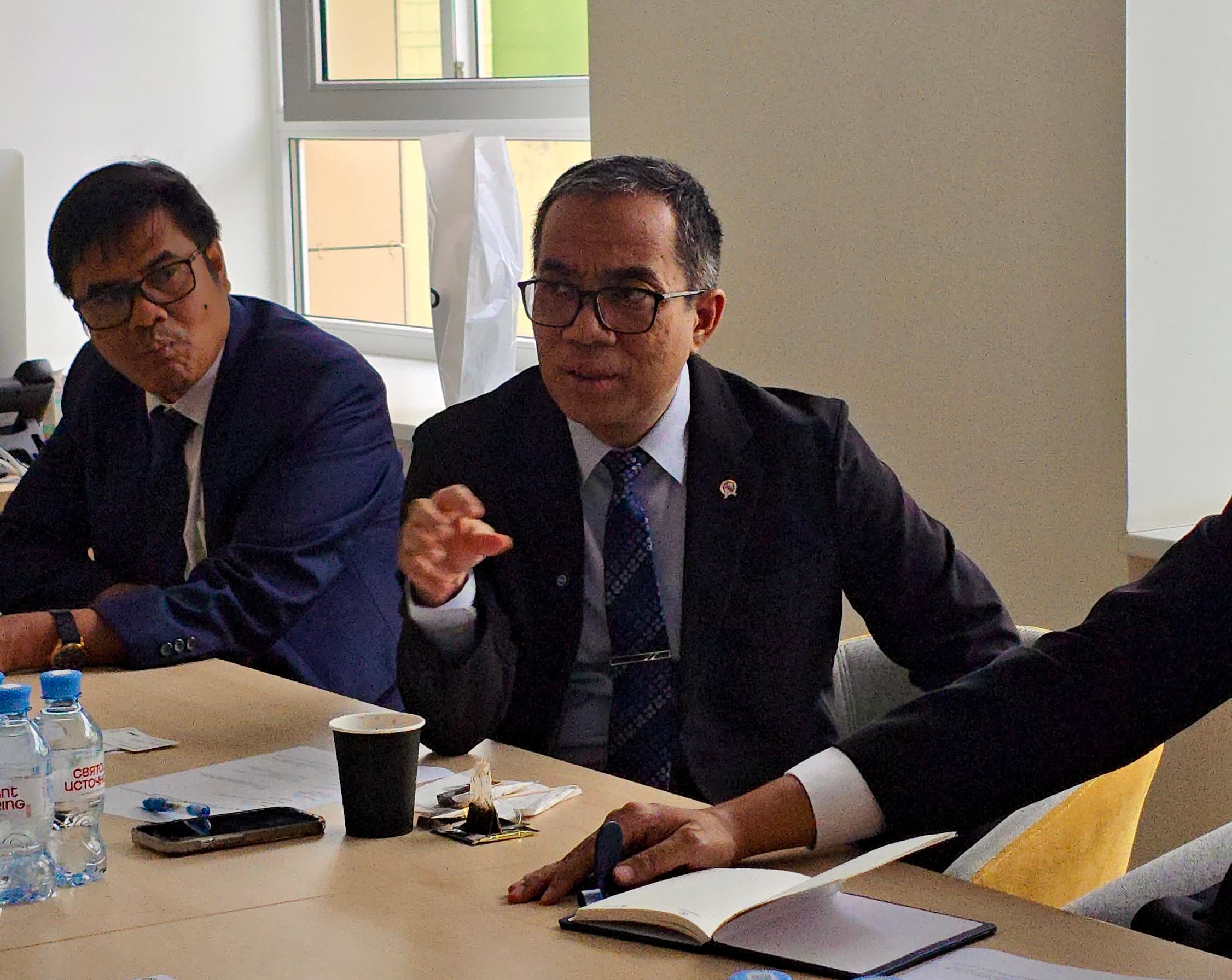 Perkuat Diplomasi Pendidikan Tinggi, Kemdiktisaintek Jajaki Kerja Sama Strategis dengan ITMO University Rusia