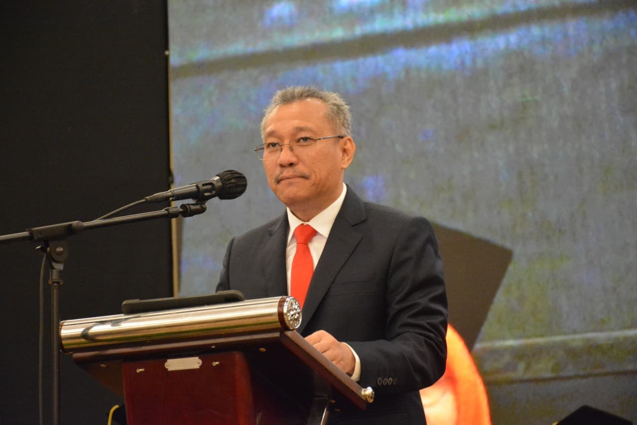 UPGRIP Cetak 1.559 Wisudawan, Sesjen Kemdiktisaintek Ajak Alumni Jadi Inovator Bangsa